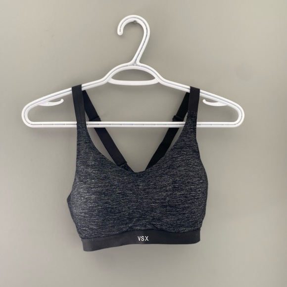 VSX sports bra - Picture 1 of 3